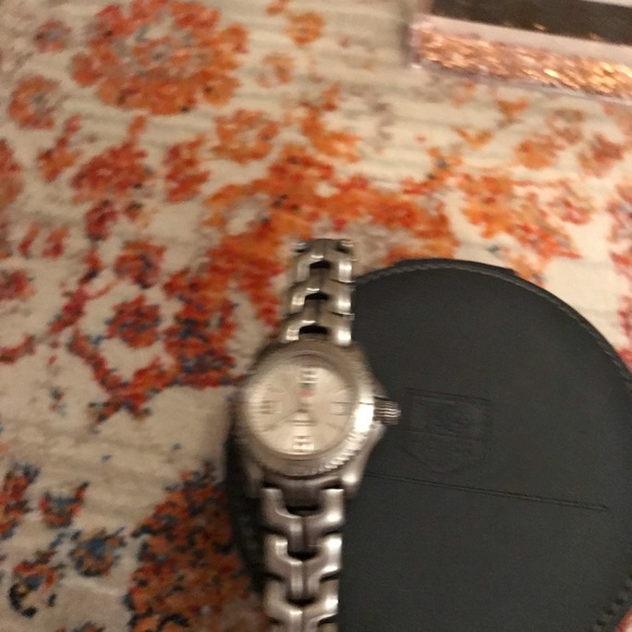 Tag watch - Picture 7 of 11